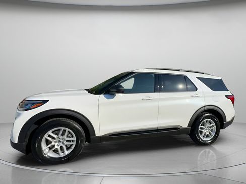 New 2026 Ford Explorer Active image 15