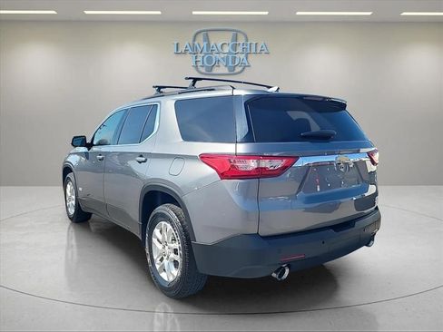 Used 2019 Chevrolet Traverse LT w/ LPO, Floor Liner Package AWD/4WD image 3