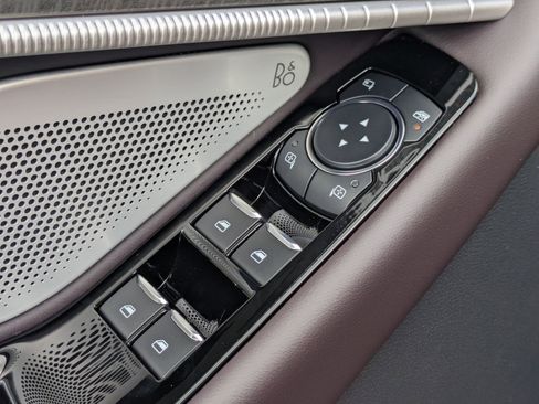 New 2026 Ford Explorer Platinum image 10