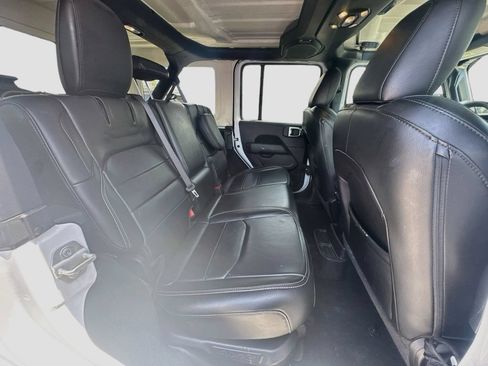 Certified 2023 Jeep Wrangler Unlimited Sahara AWD/4WD image 30