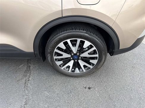 Used 2020 Ford Escape SE Sport image 34