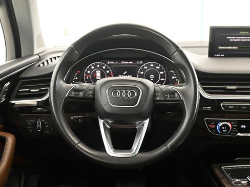 Used 2019 Audi Q7 3.0T Premium Plus w/ Premium Plus Package image 7