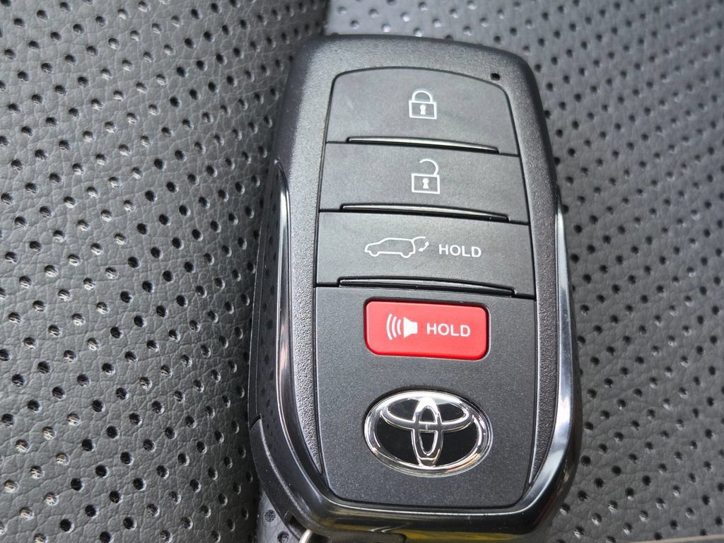 Used 2025 Toyota 4Runner TRD Off-Road Premium w/ Tow Technology Package AWD/4WD image 41