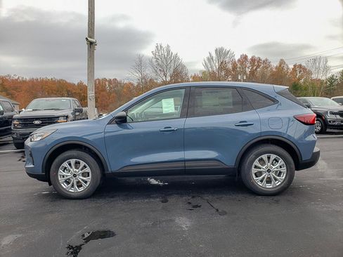 New 2026 Ford Escape Active w/ Cold Weather Package AWD/4WD image 3
