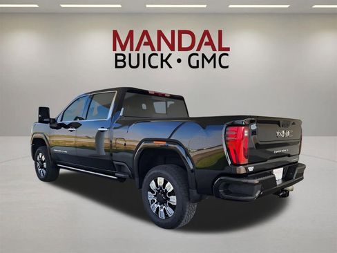 Used 2024 GMC Sierra 3500 Denali w/ Denali Reserve Package AWD/4WD image 8