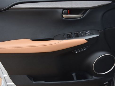 Used 2017 Lexus NX 200t FWD image 11