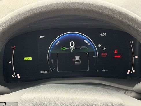 Used 2025 Toyota Camry LE FWD image 16