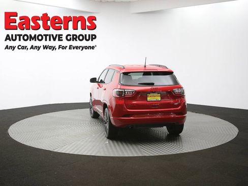 Used 2023 Jeep Compass Limited image 38