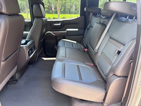 Used 2021 GMC Sierra 1500 Denali w/ Denali Ultimate Package AWD/4WD image 13