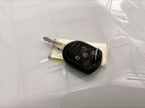 Used 2015 Ford Expedition EL XLT w/ Equipment Group 202A image 10