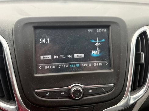 Used 2018 Chevrolet Equinox LS AWD/4WD image 12