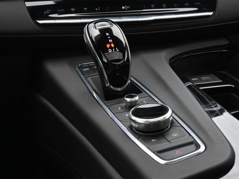 Used 2021 Cadillac Escalade Sport w/ Driver Assist Tech Package image 12