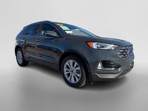 Used 2021 Ford Edge Titanium w/ Class II Trailer Tow Package image 7