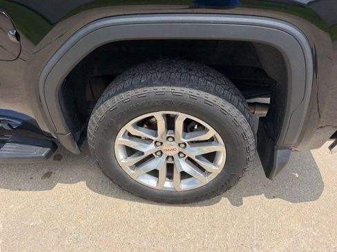 Used 2019 GMC Sierra 1500 SLT w/ SLT Premium Plus Package AWD/4WD image 6