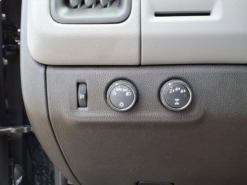 Used 2022 Chevrolet Colorado W/T w/ WT Convenience Package image 15