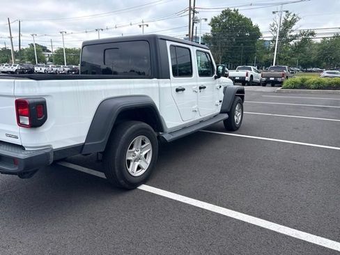 Used 2020 Jeep Gladiator Sport w/ Quick Order Package 24S AWD/4WD image 8