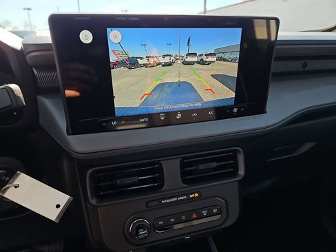 New 2026 Ford Maverick XL image 24