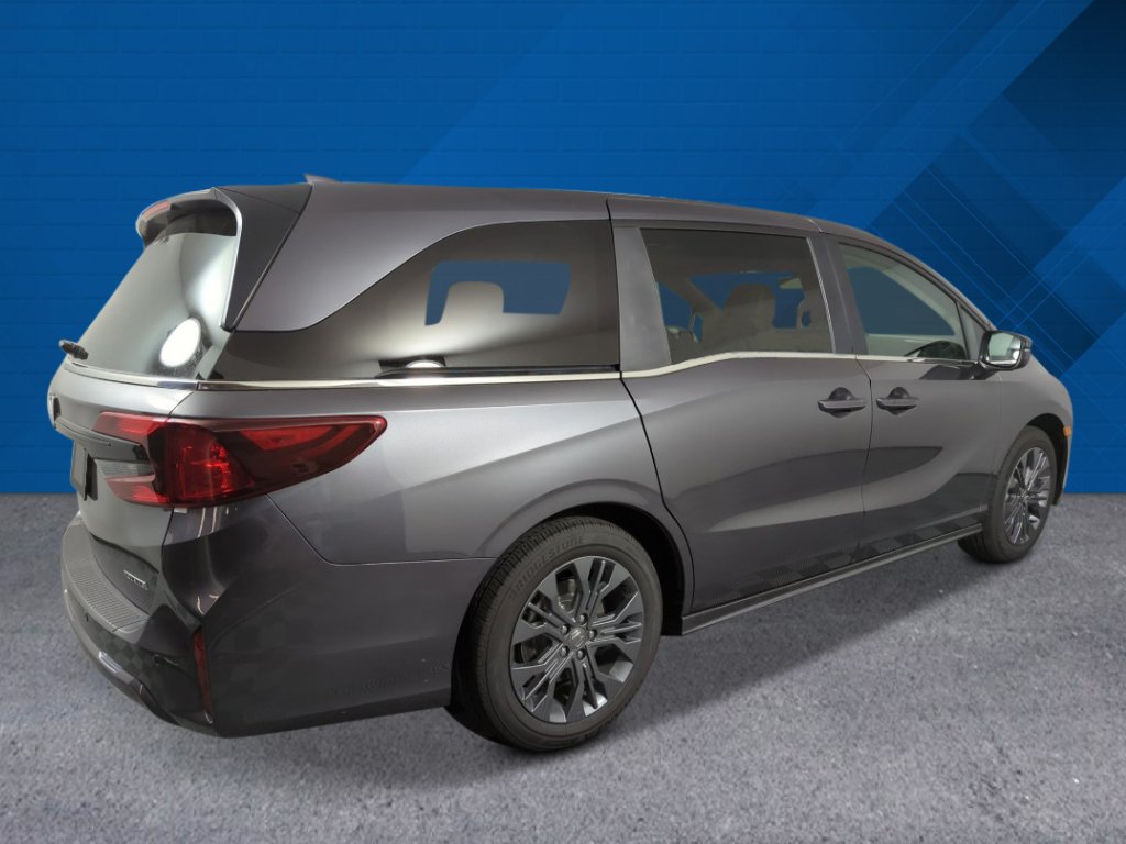 New 2027 Honda Odyssey Touring image 2