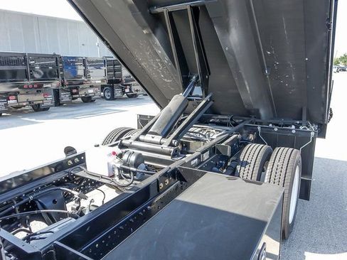 New 2024 Chevrolet Low Cab Forward image 11