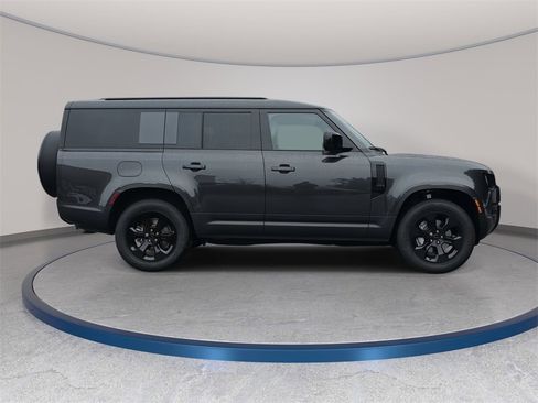 New 2026 Land Rover Defender 130 S image 4