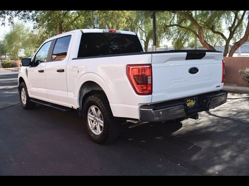 Used 2021 Ford F150 XLT w/ Trailer Tow Package AWD/4WD image 6