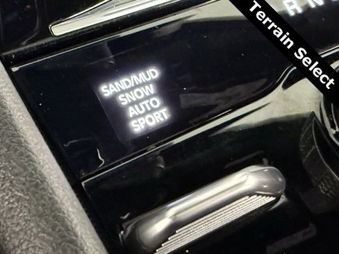 Used 2024 Jeep Grand Cherokee L Limited w/ Luxury Tech Group II image 27