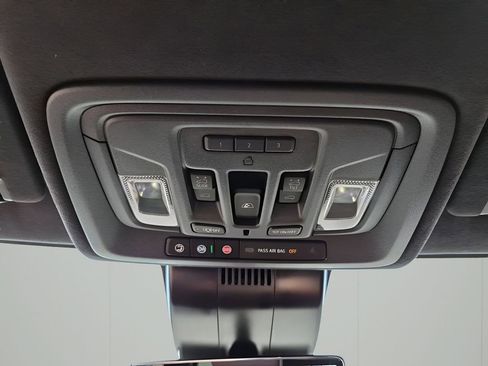 Certified 2025 GMC Sierra 2500 Denali Ultimate AWD/4WD image 49
