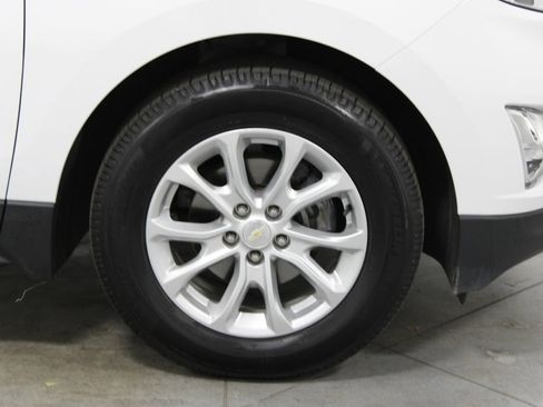 Used 2020 Chevrolet Equinox LT FWD image 11