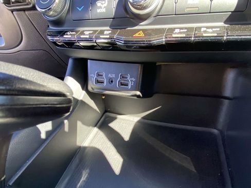 Used 2024 Dodge Durango GT image 22