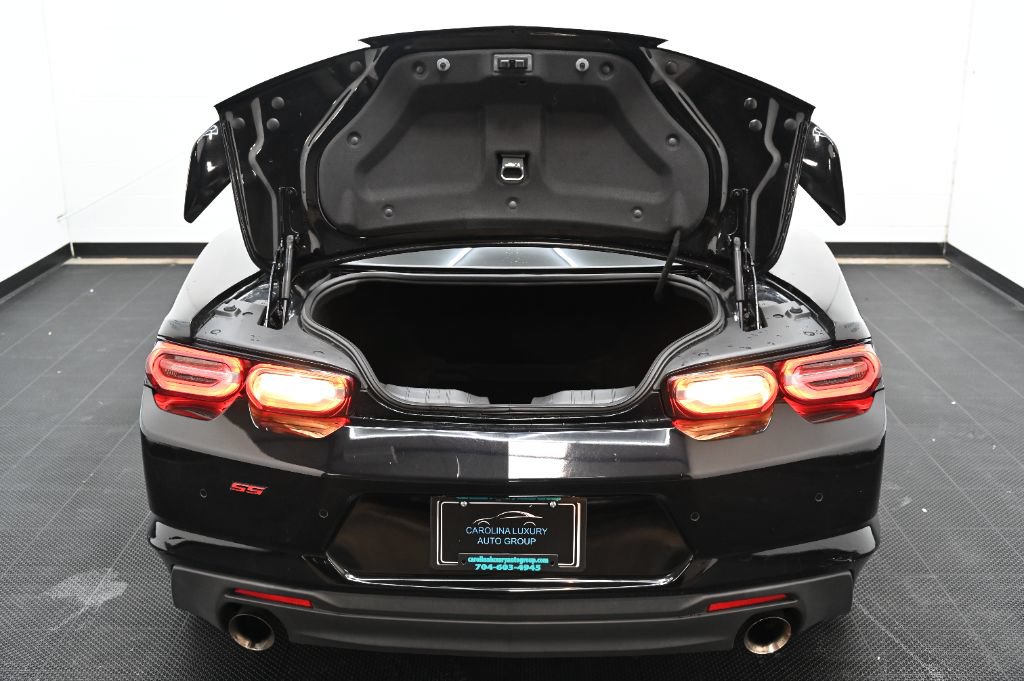 Used 2019 Chevrolet Camaro SS RWD image 38