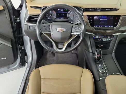 Certified 2023 Cadillac XT6 Premium Luxury w/ Platinum Package FWD image 16
