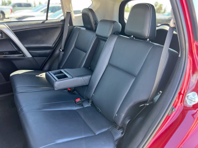 Used 2018 Toyota RAV4 Limited w/ Advanced Technology Package FWD image 16