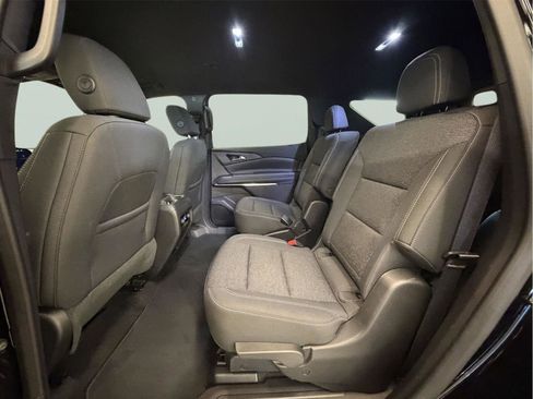 Used 2025 Chevrolet Traverse LT AWD/4WD image 31