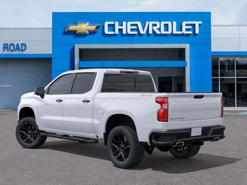 New 2025 Chevrolet Silverado 1500 LT Trail Boss w/ LT Trail Boss Premium Package AWD/4WD image 3