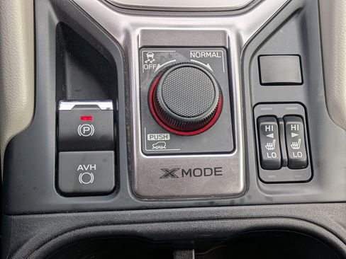 Used 2019 Subaru Forester Premium image 25