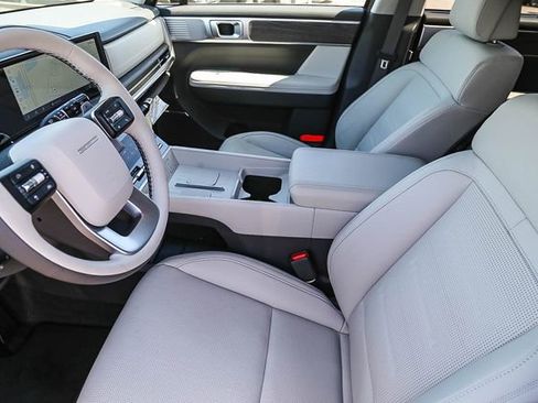 New 2025 Hyundai Santa Fe Calligraphy FWD image 20
