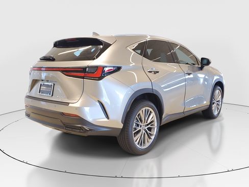 Certified 2026 Lexus NX 350 AWD w/ Accessory Package (Z2) image 7