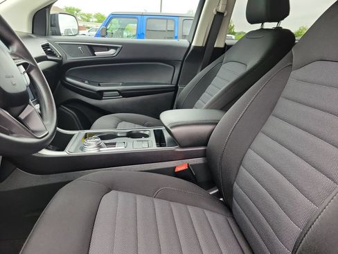 Used 2024 Ford Edge SE w/ Black Appearance Package AWD/4WD image 18