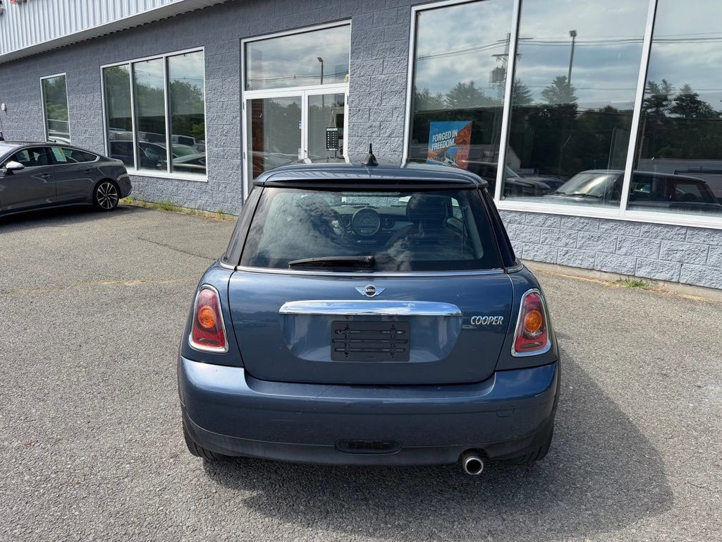 Used 2009 MINI Cooper Hardtop FWD image 5
