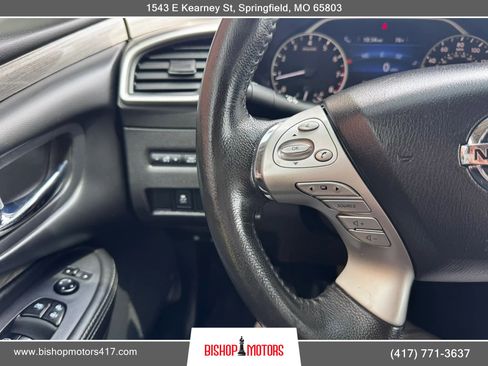 Used 2018 Nissan Murano SV FWD image 24