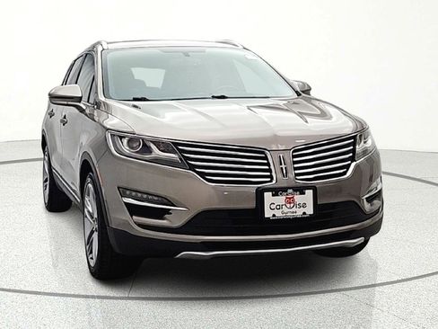 Used 2016 Lincoln MKC Reserve image 2