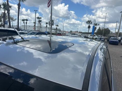 Used 2023 Honda Odyssey Touring image 11