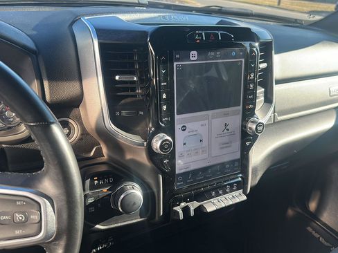 Used 2024 RAM 2500 Big Horn w/ Night Edition image 15