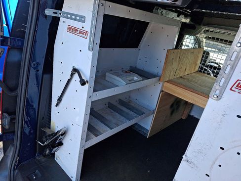 Used 2017 Ford Transit Connect XL image 28