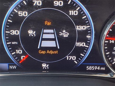 Used 2020 GMC Acadia Denali w/ Technology Package image 18