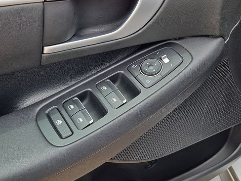 Used 2026 Hyundai Sonata Blue FWD image 21
