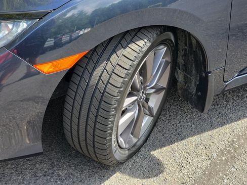 Used 2020 Honda Civic EX image 32