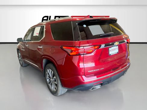 Used 2022 Chevrolet Traverse Premier AWD/4WD image 5