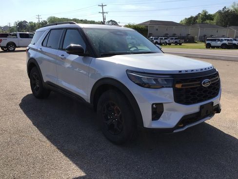 New 2026 Ford Explorer Tremor AWD/4WD image 7