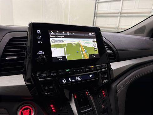 Used 2018 Honda Odyssey EX-L image 28
